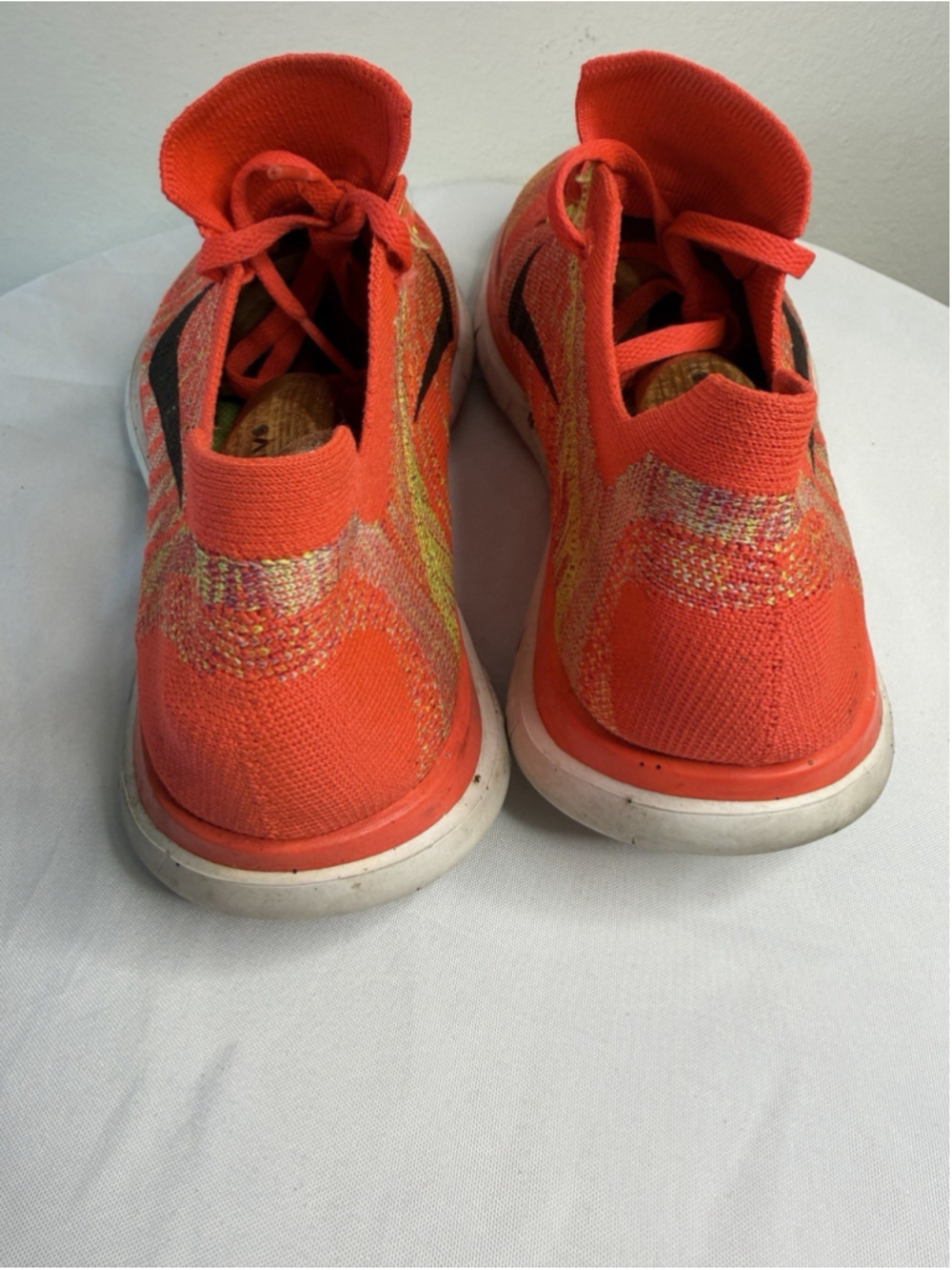 Nike - Picture 4 of 5